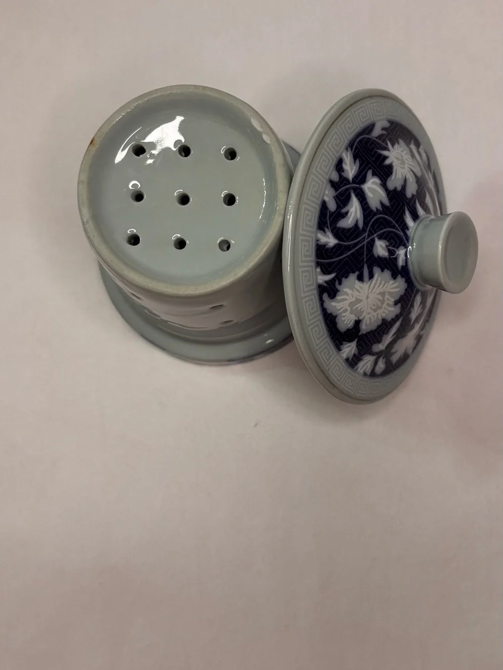Blue and White Porcelain Tea Infuser Lid